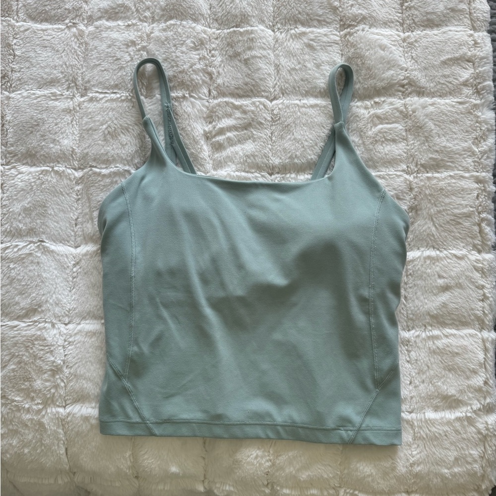 Lululemon shelf tank